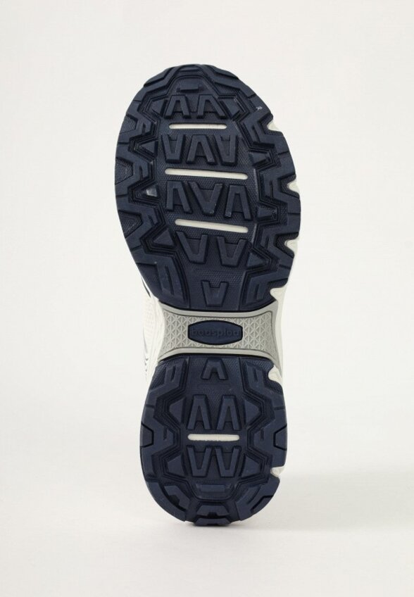 Кроссовки Baasploa