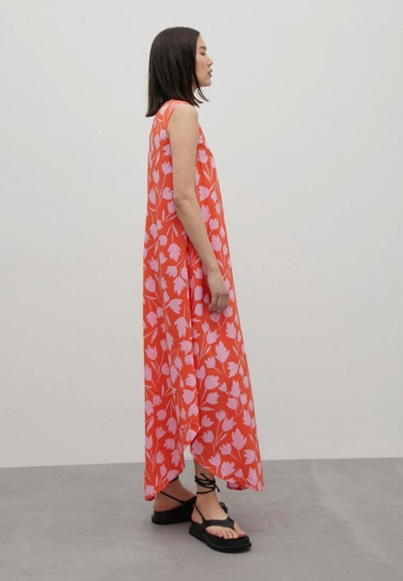 Платье Finn Flare