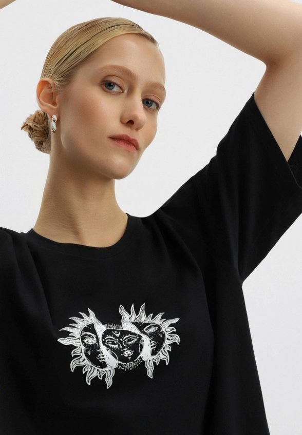 Футболка Calin Doux