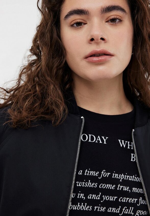 Футболка Baon