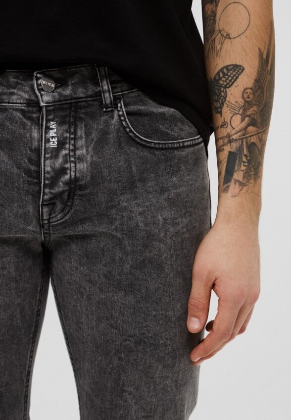 Джинсы Ice Play