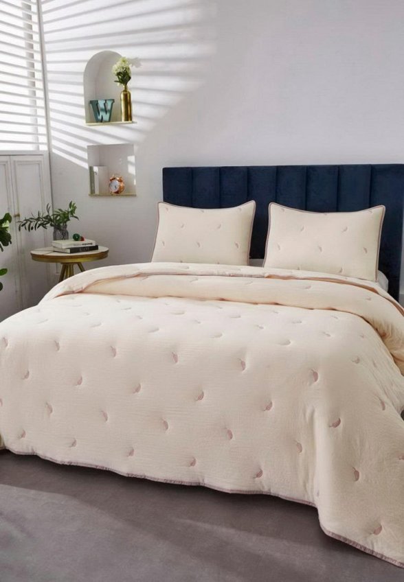 Комплект с покрывалом Sofi De Marko