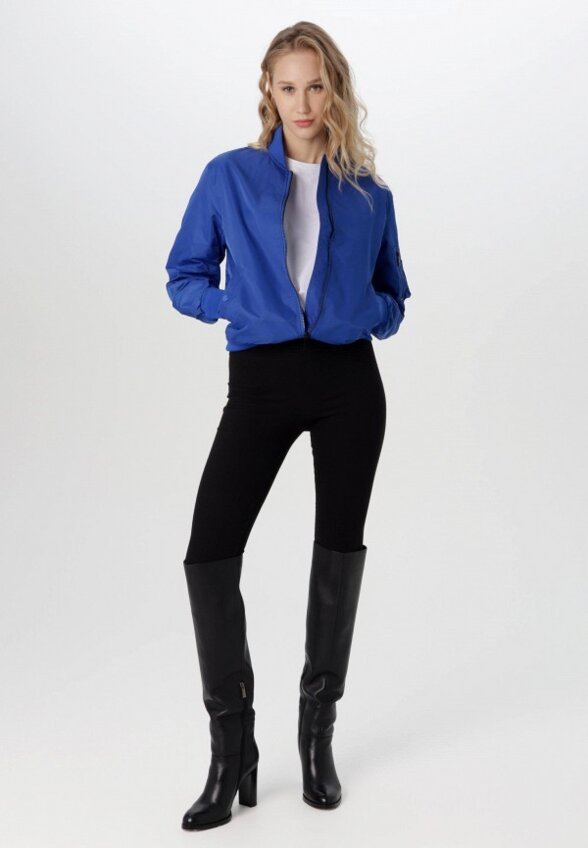 Бомбер Kostochka