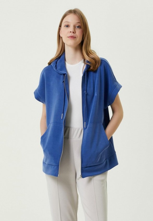 Толстовка Club