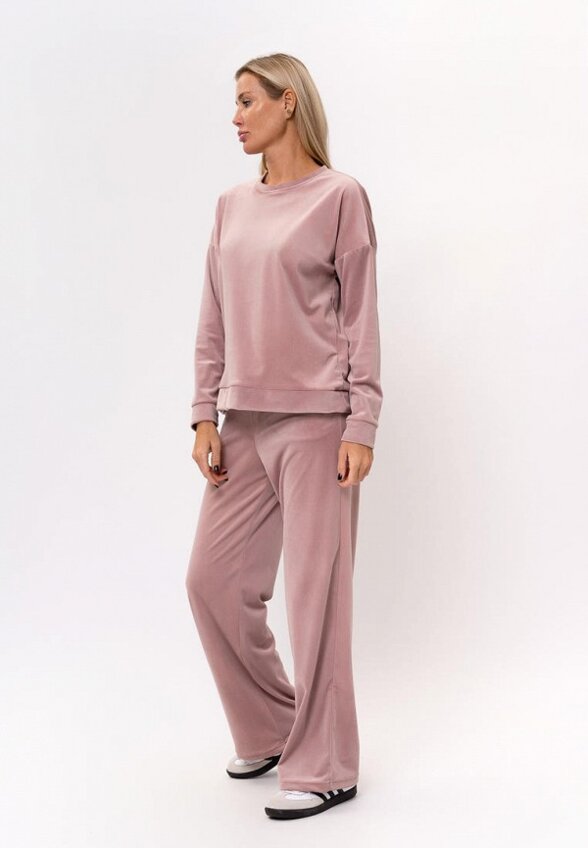 Костюм спортивный Nila