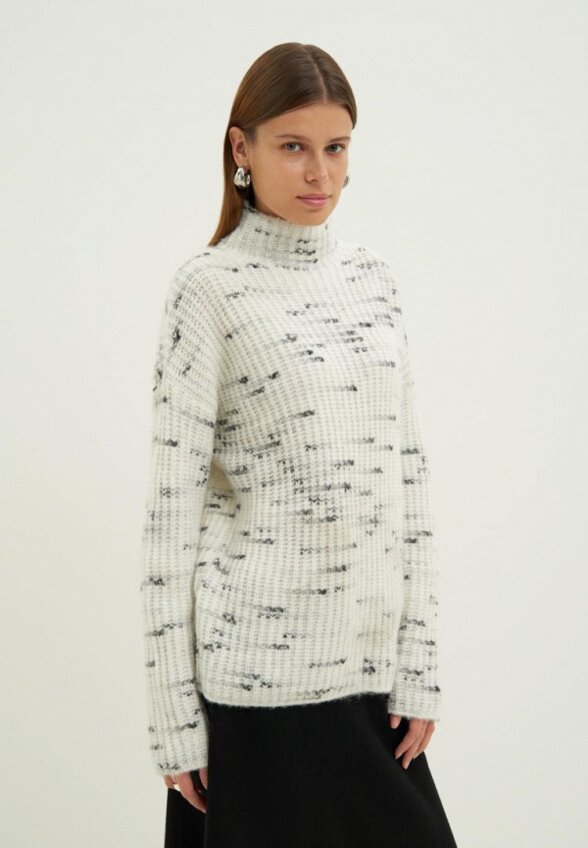 Свитер Finn Flare