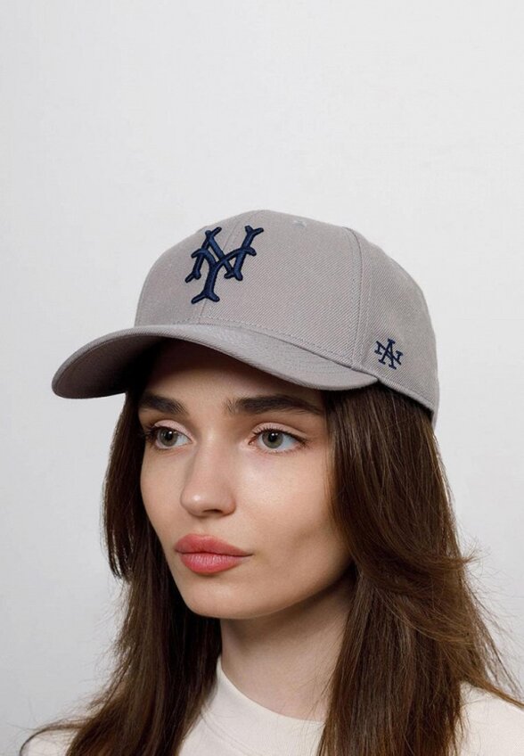 Бейсболка American Needle