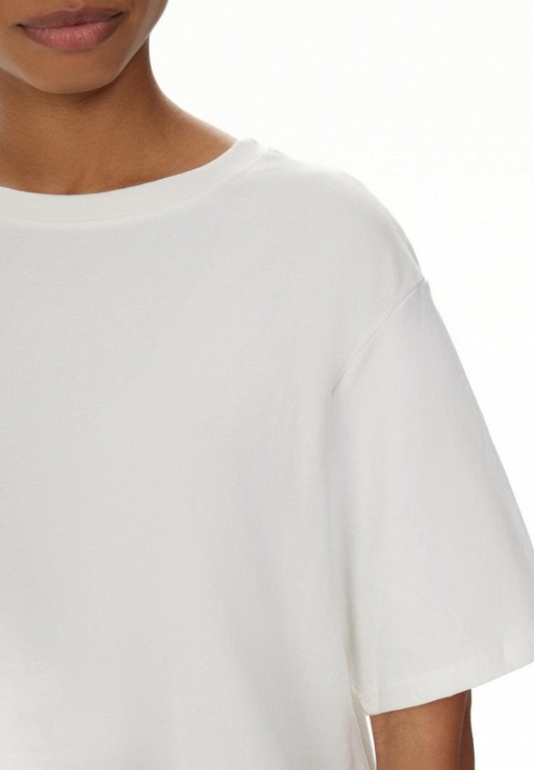 Футболка Evdokia