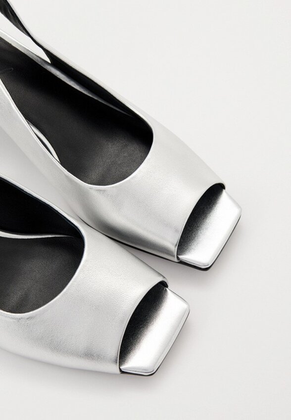 Босоножки Portal