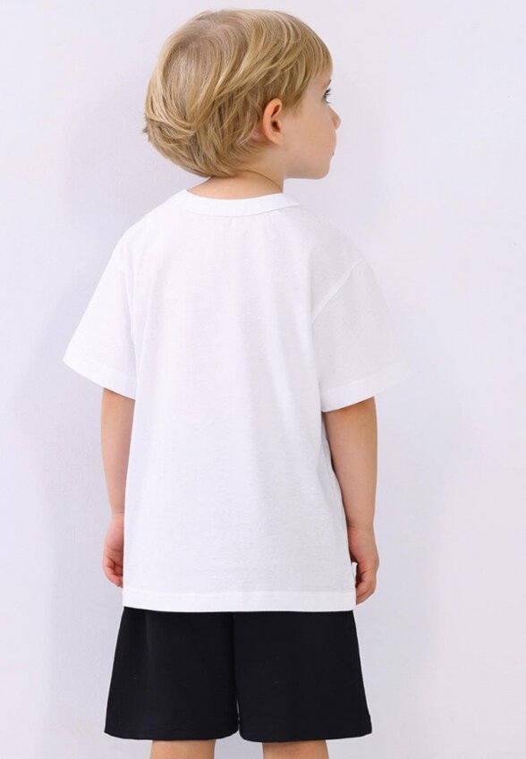 Футболки 2 шт. Апрель