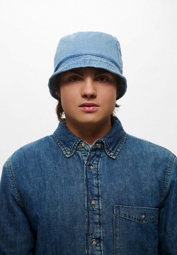 Панама Trussardi