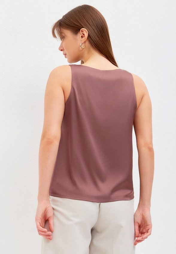 Топ Gabriel and Ester London