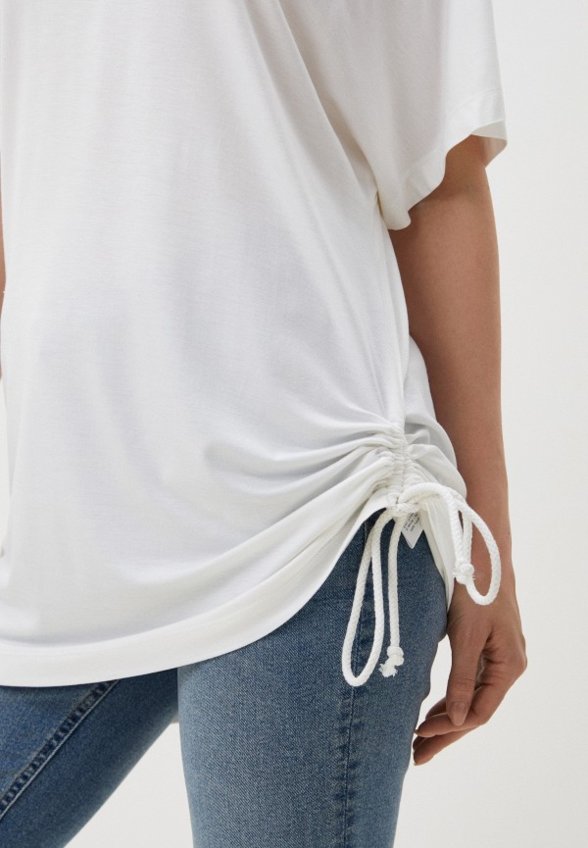 Футболка Voluminous