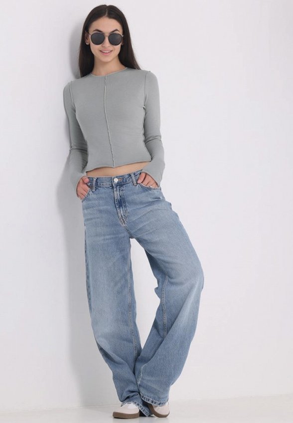 Лонгслив Апрель