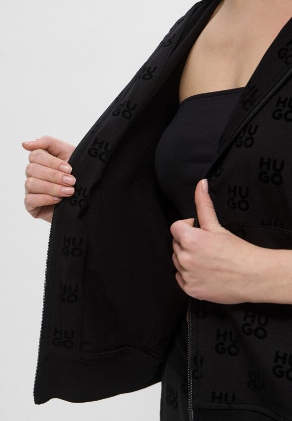 Толстовка Hugo