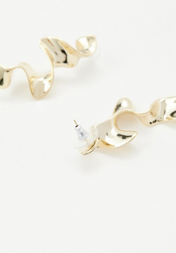 Серьги Free Form