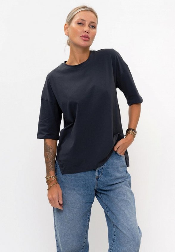 Футболка Nila