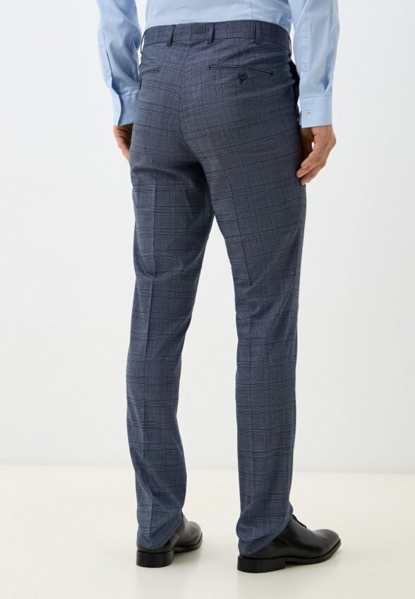 Костюм классический Laconi