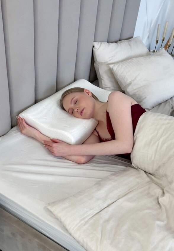 Подушка анатомическая SkyDreams