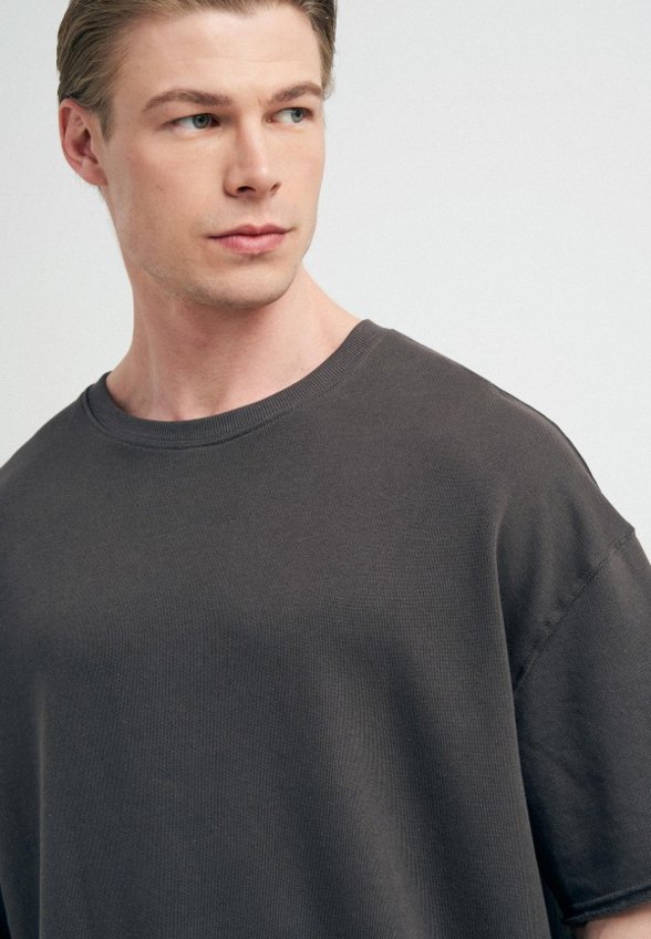 Футболка Твое