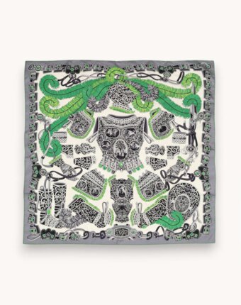Hermes Silk Scarf женщинам
