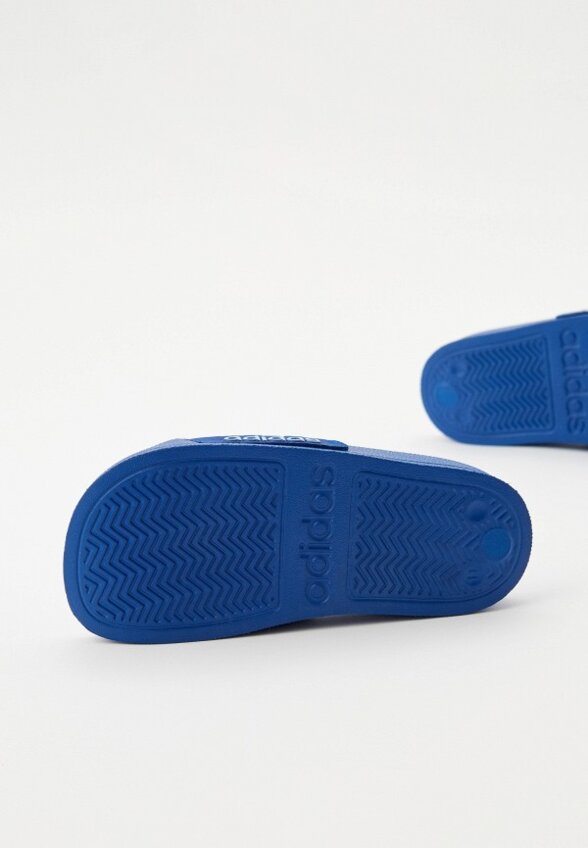 Сланцы adidas