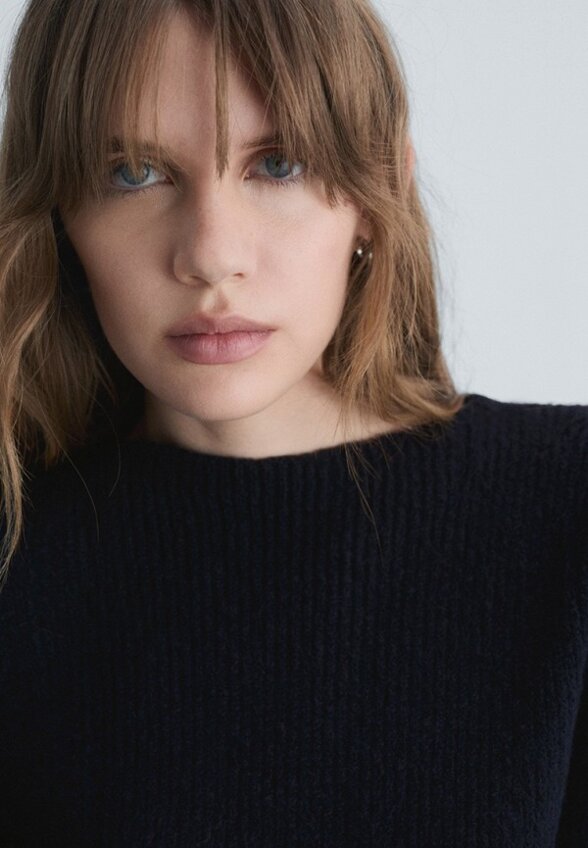 Джемпер Mango