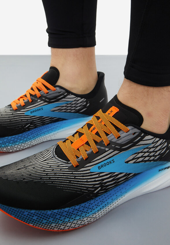 Кроссовки мужские Brooks Hyperion Max, Черный