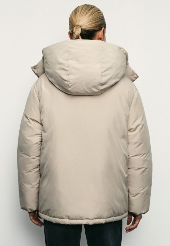 Пуховик Zarina