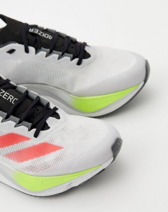 Кроссовки adidas мужчинам