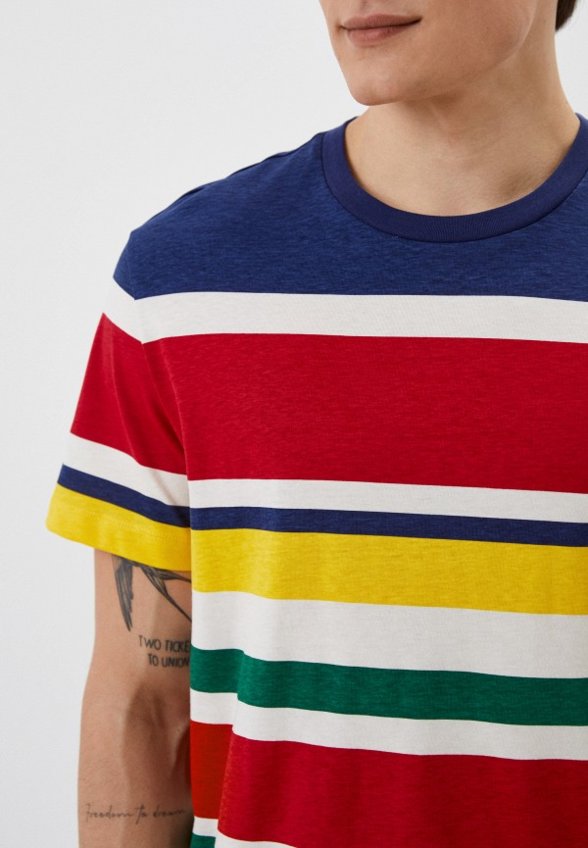 Футболка Colin's