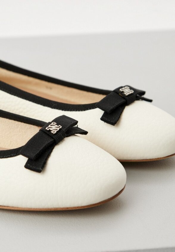 Балетки Casadei