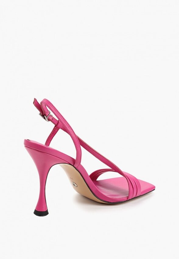 Босоножки Basconi