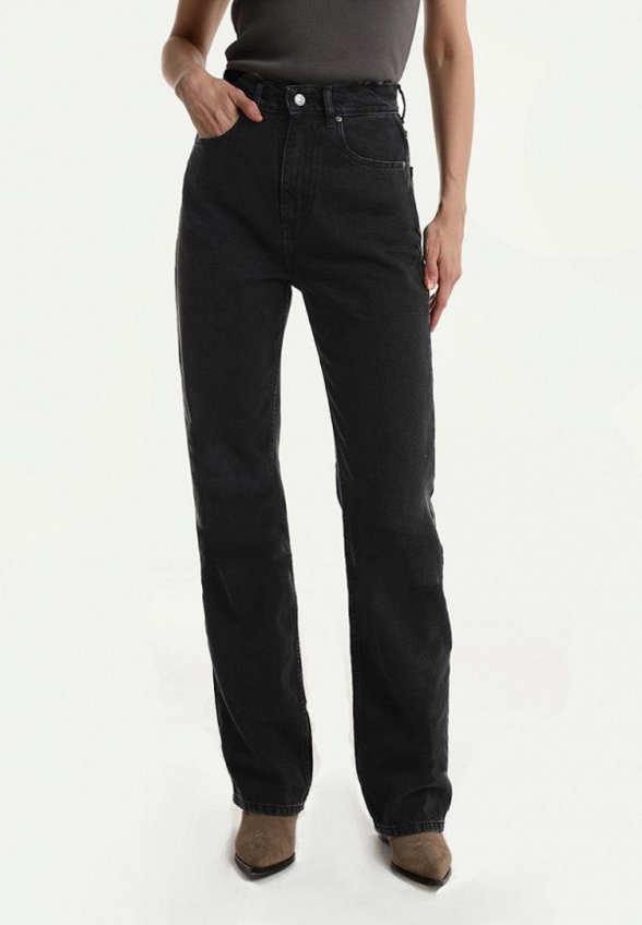 Джинсы Bstatement