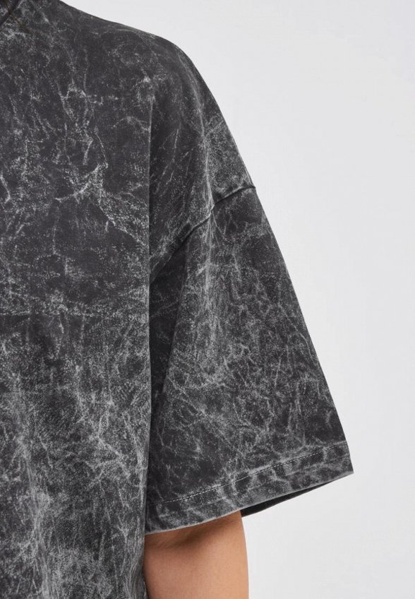 Футболка Nila