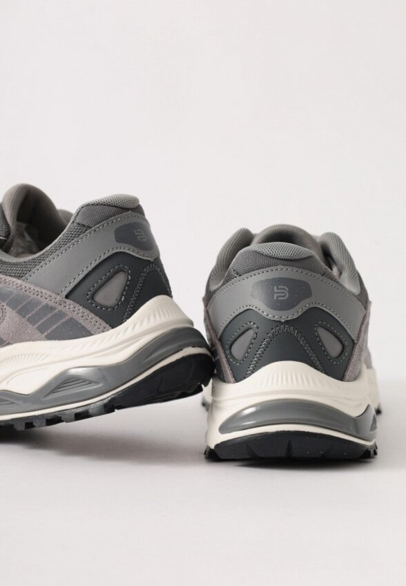 Кроссовки Baasploa