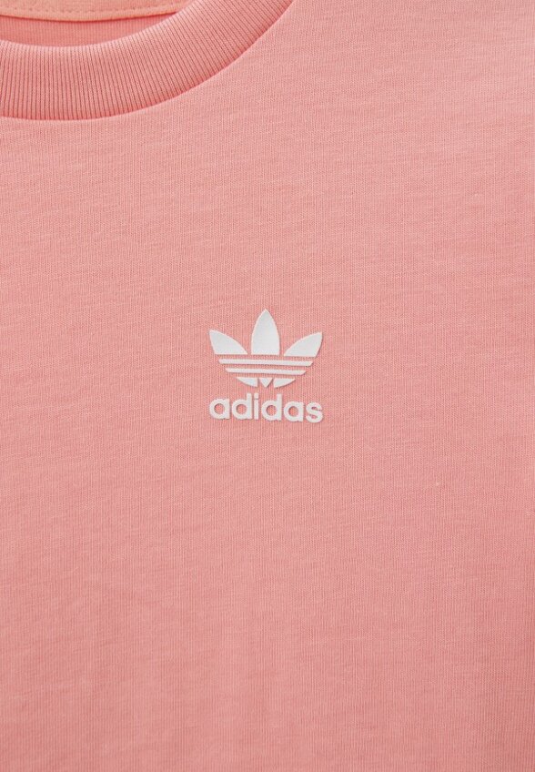 Футболка и шорты adidas Originals