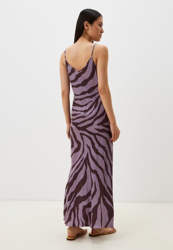 Платье Voluminous