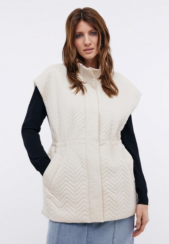 Жилет стеганый Baon