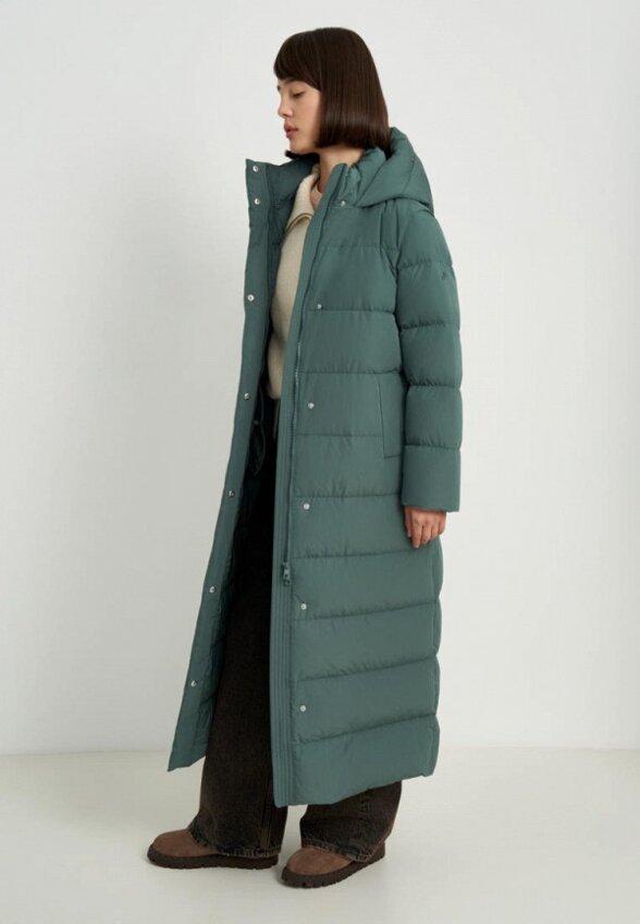 Пуховик Finn Flare