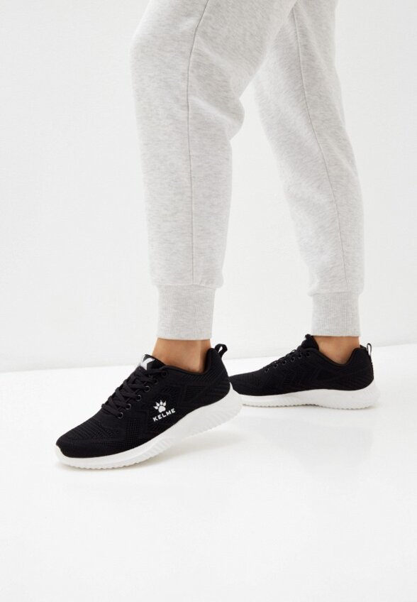 Кроссовки Kelme