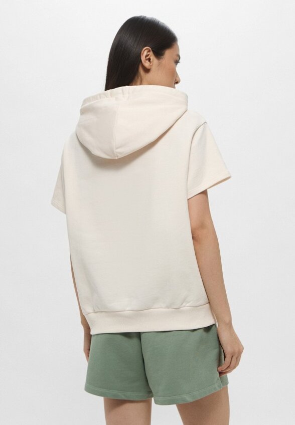 Худи Armani Exchange