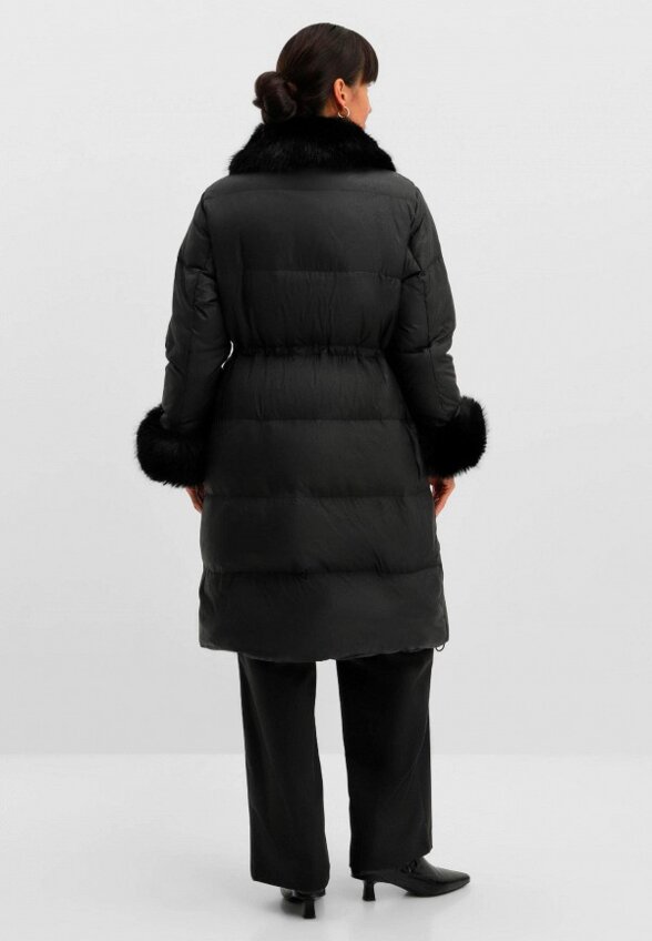 Пуховик La Lindeza