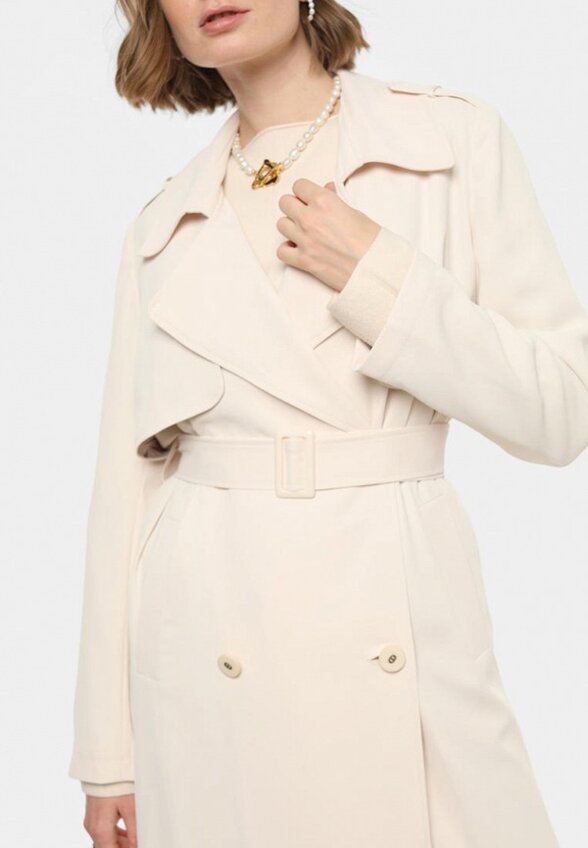 Тренч A la Tete