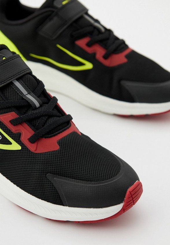 Кроссовки Fila