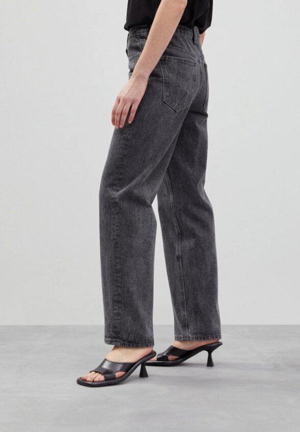 Джинсы Finn Flare