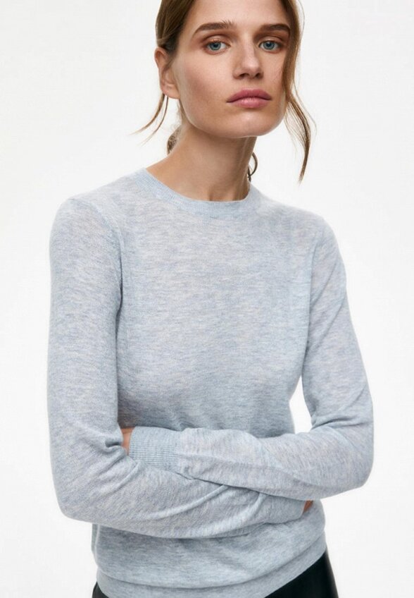 Джемпер Yollo