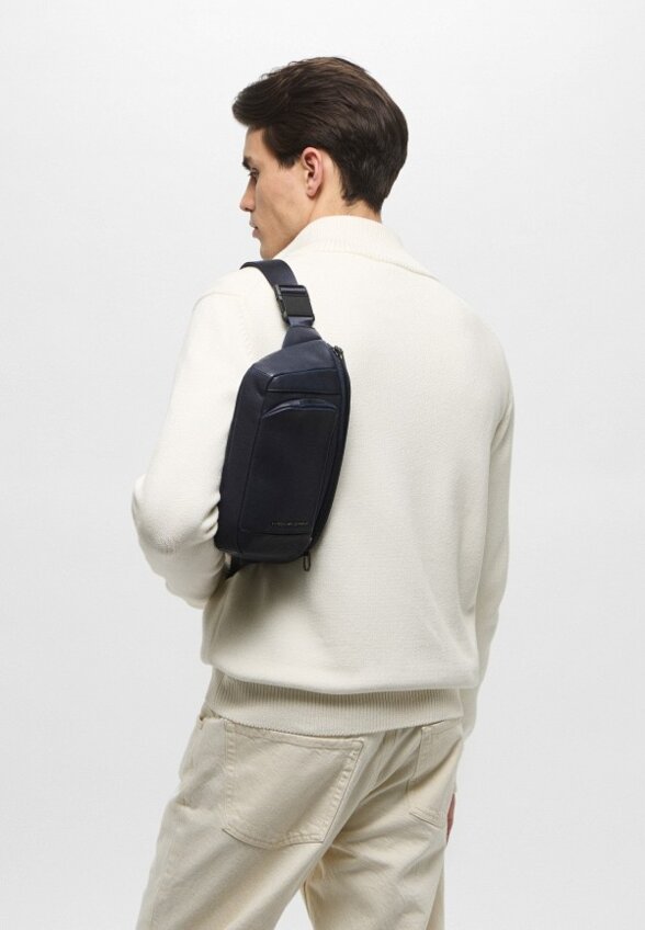 Сумка поясная Piquadro