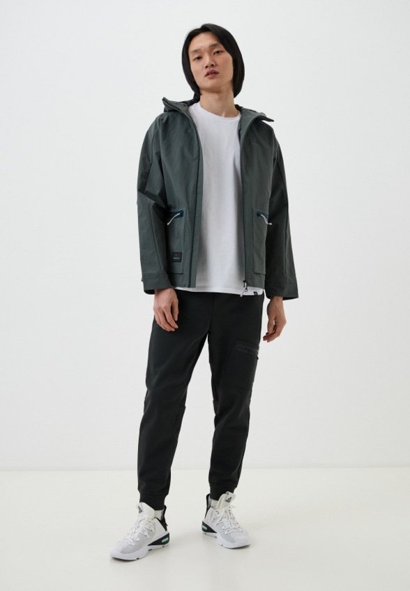 Ветровка Anta