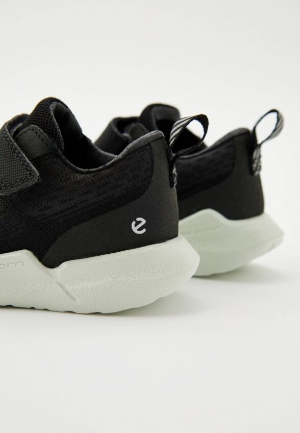 Кроссовки Ecco